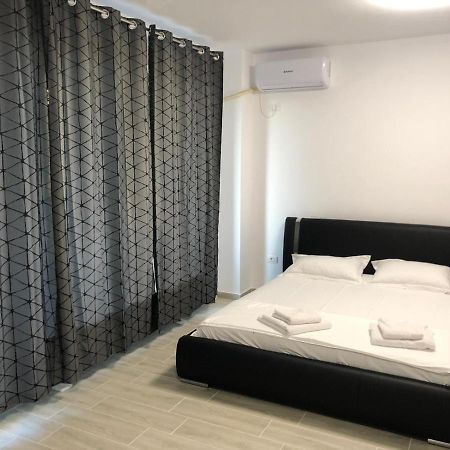 Apartament Mamaia Nord นาโวดาริ ภายนอก รูปภาพ